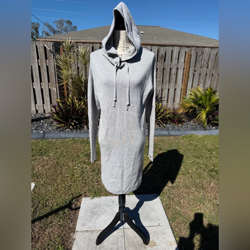 CALIA by Carrie Underwood Hooded Sweater Dress size medium